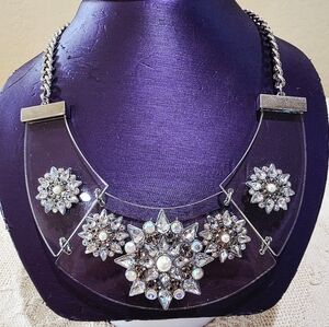 Runway One of a Kind Pearl Flower Snow Accent Silver Acrylic Collar Necklace